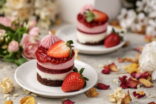 Vegan Strawberry Mousse Cakes